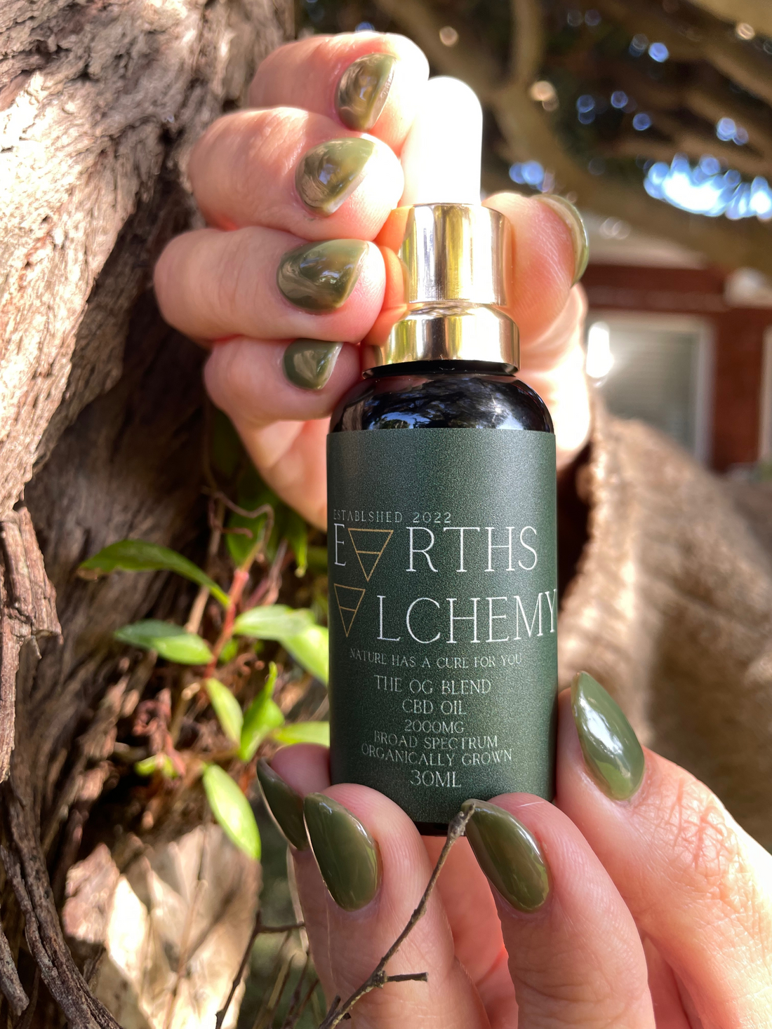 Earths Alchemy oil